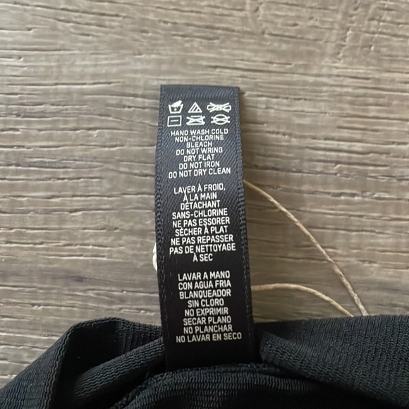 NWT Kim Kardashian SKIMS high waisted brief, color onyx, medium - Picture 5 of 7